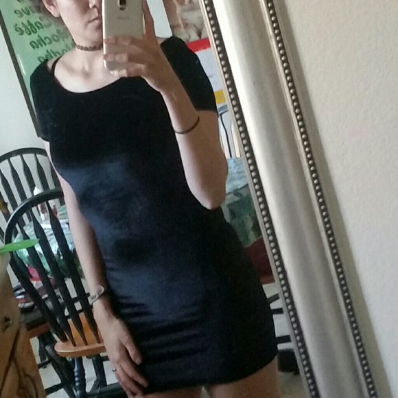 Brandy Melville Dresses & Skirts - velvet brandy dress